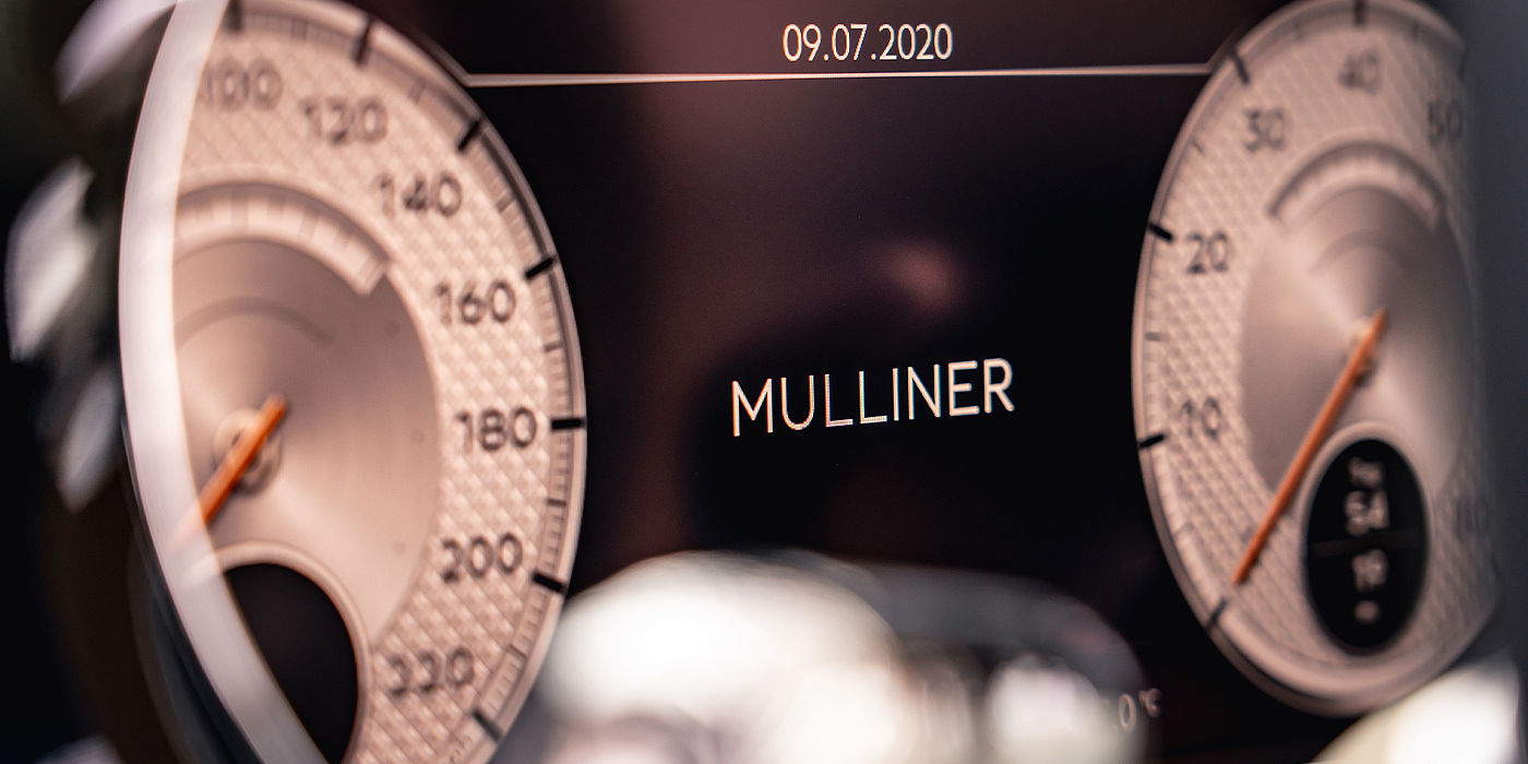 Bentley Kuwait Bentley Continental GT Mulliner coupe Mulliner dial detail